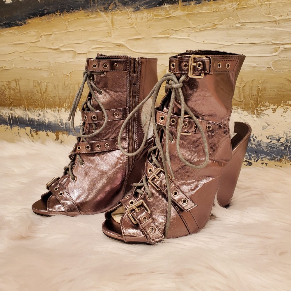 PEWTER & BRONZE RFH LACE UP WEDGE HEELS